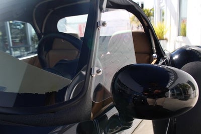 1999 Panoz AIV Roadster