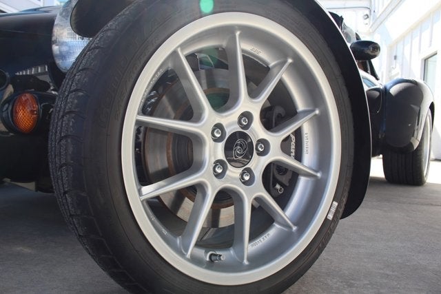 1999 Panoz AIV Roadster