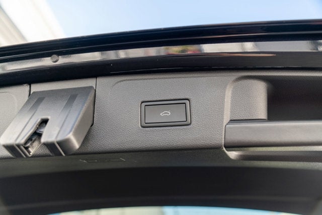 2021 Volkswagen Atlas 3.6L V6 SEL Premium R-Line