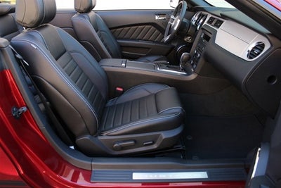 2014 Ford Mustang Premium Convertible