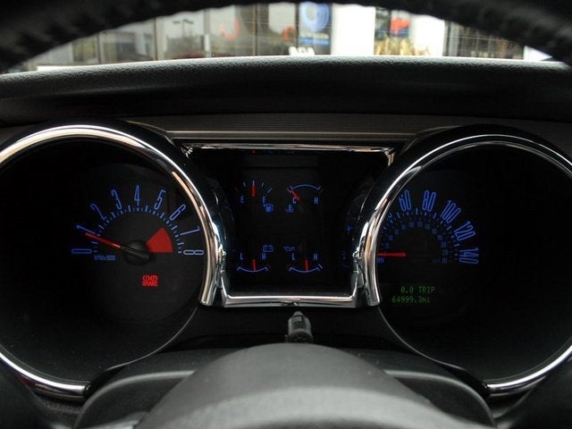 2005 Ford Mustang GT Deluxe