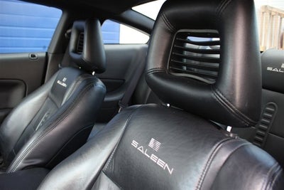 2005 Ford Mustang Saleen