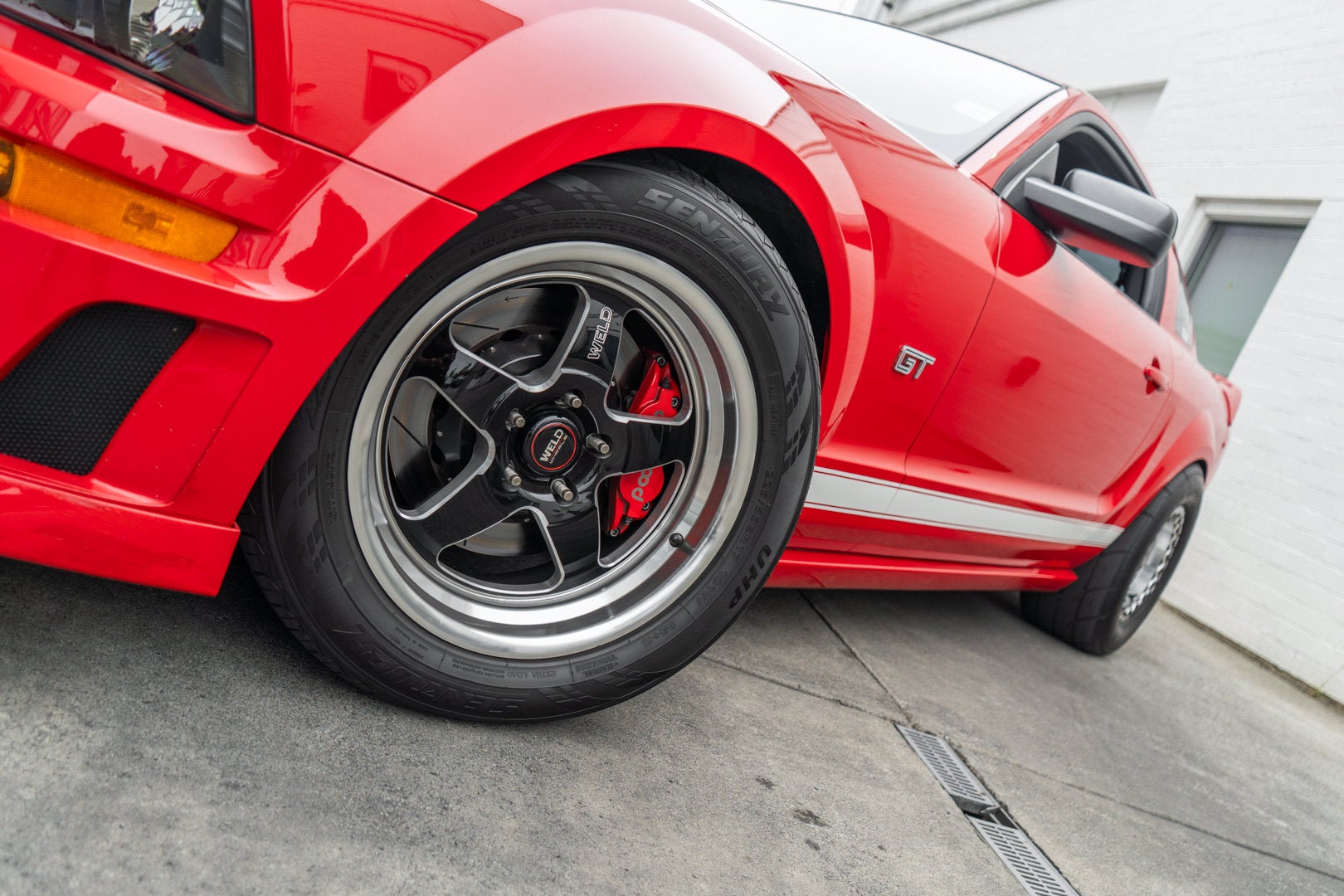 2006 Ford Mustang GT Deluxe