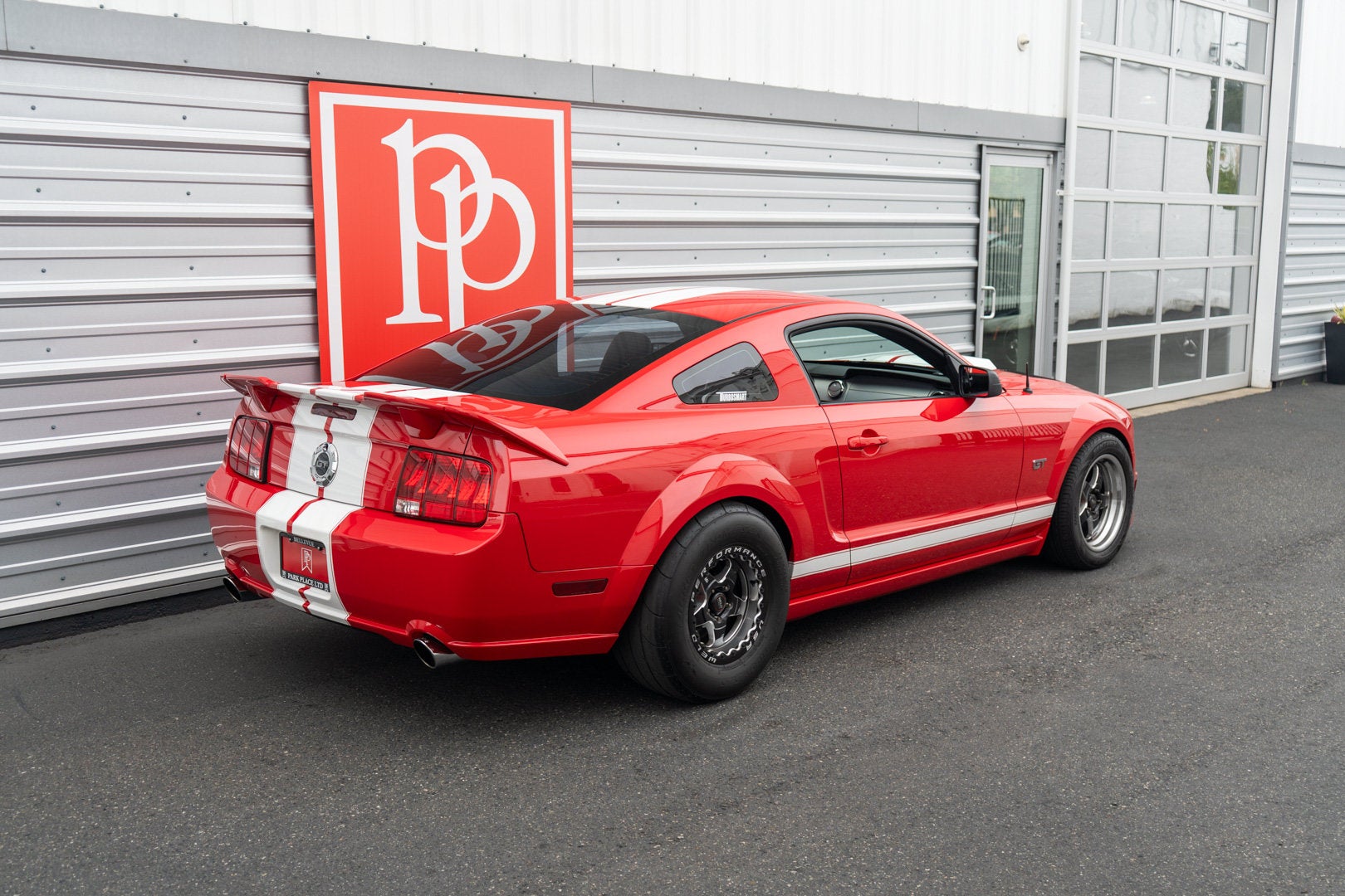 2006 Ford Mustang GT Deluxe