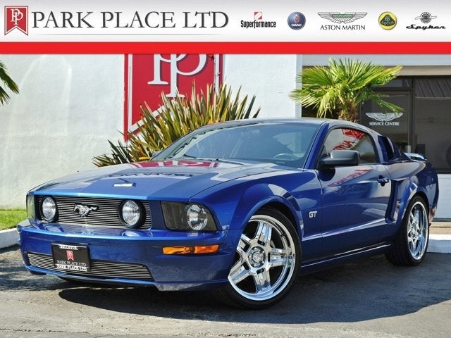 2006 Ford Mustang GT GT Deluxe