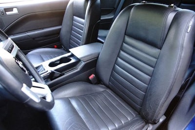 2006 Ford Mustang GT GT Deluxe