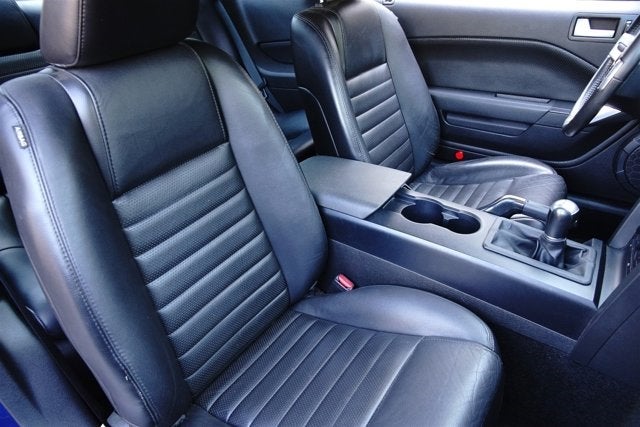 2006 Ford Mustang GT GT Deluxe