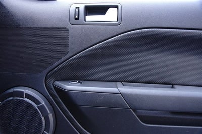 2006 Ford Mustang GT GT Deluxe