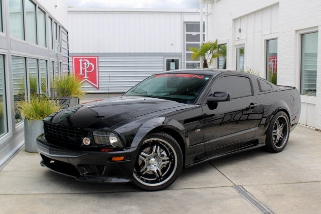 2008 Ford Mustang Saleen S281SC 'Red Flag Edition'