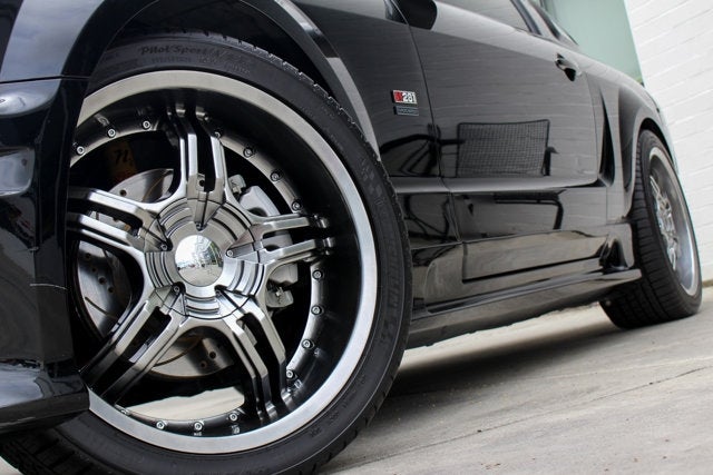 2008 Ford Mustang Saleen S281SC 'Red Flag Edition'