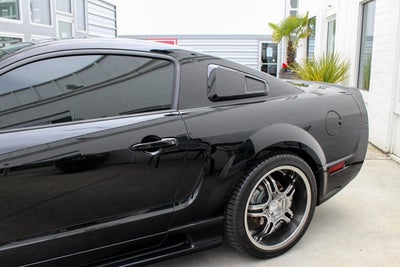 2008 Ford Mustang Saleen S281SC 'Red Flag Edition'