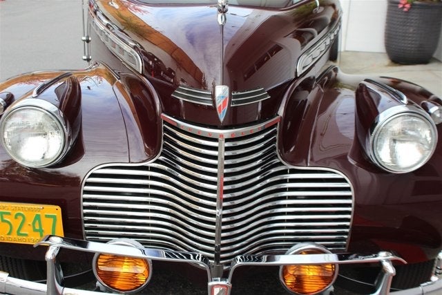 1940 Chevrolet Special Deluxe 2-Door Town Sedan