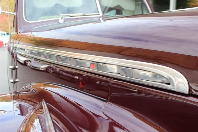 1940 Chevrolet Special Deluxe 2-Door Town Sedan