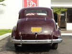 1940 Chevrolet Special Deluxe 2-Door Town Sedan