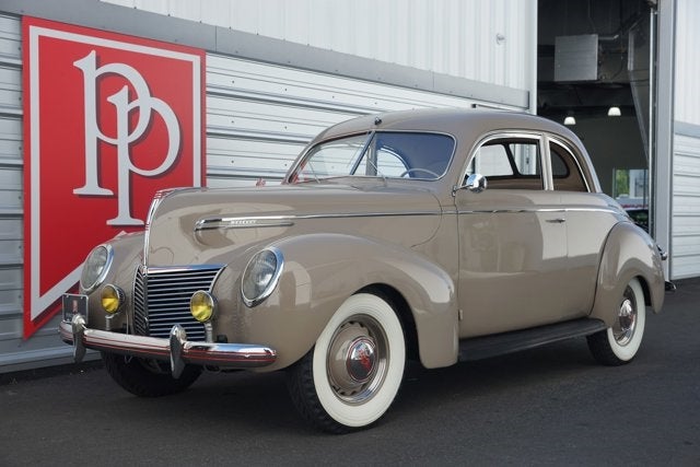 1939 Mercury 8 Coupe