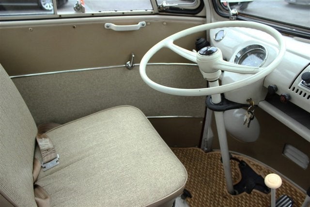 1967 Volkswagen Microbus 21 Window