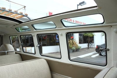 1967 Volkswagen Microbus 21 Window