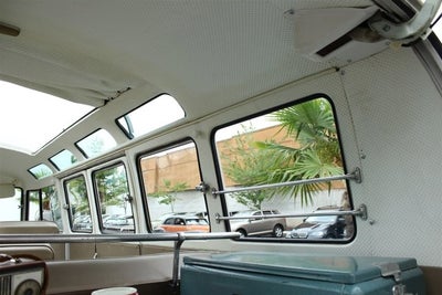 1967 Volkswagen Microbus 21 Window