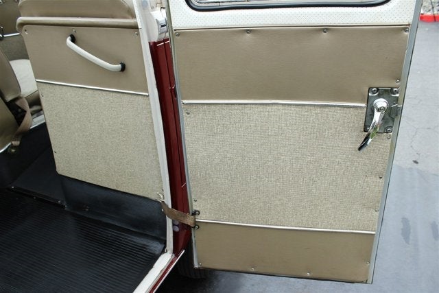 1967 Volkswagen Microbus 21 Window