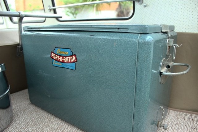 1967 Volkswagen Microbus 21 Window