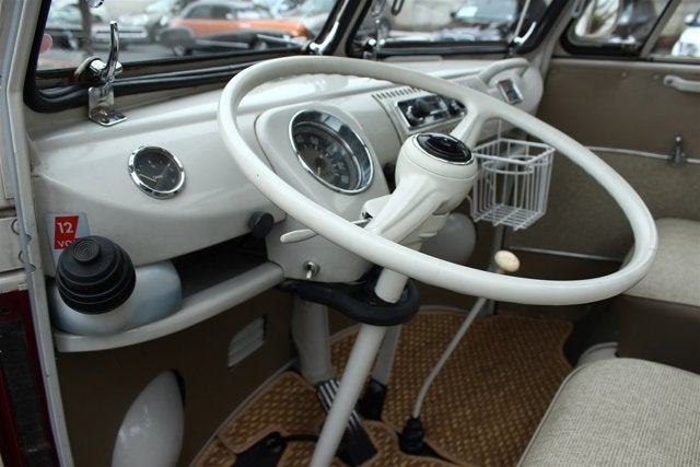 1967 Volkswagen Microbus 21 Window