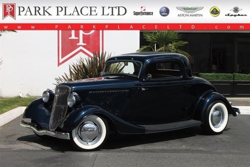 1933 Ford 3-Window Coupe Base