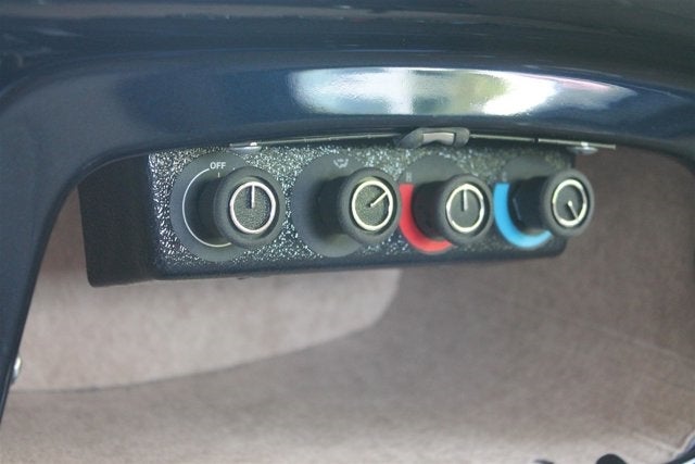 1933 Ford 3-Window Coupe Base