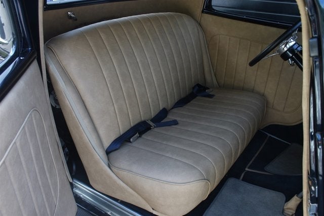 1933 Ford 3-Window Coupe Base