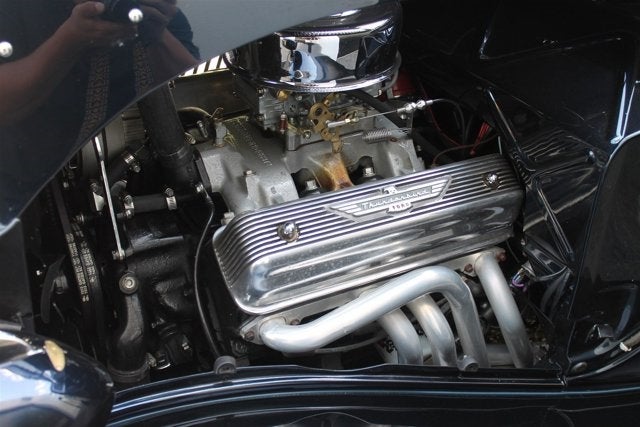 1933 Ford 3-Window Coupe Base