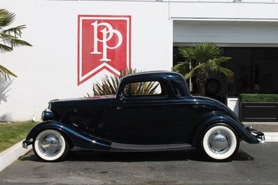 1933 Ford 3-Window Coupe Base