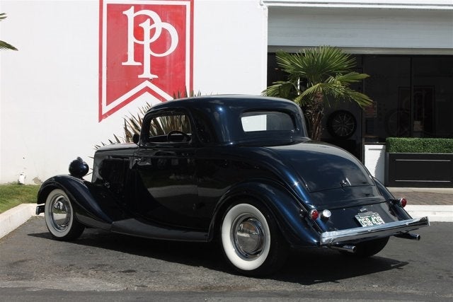 1933 Ford 3-Window Coupe Base