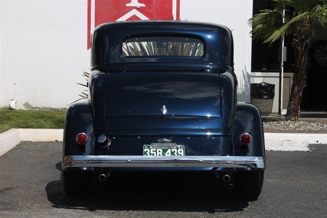 1933 Ford 3-Window Coupe Base