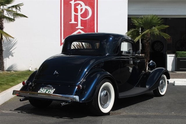 1933 Ford 3-Window Coupe Base