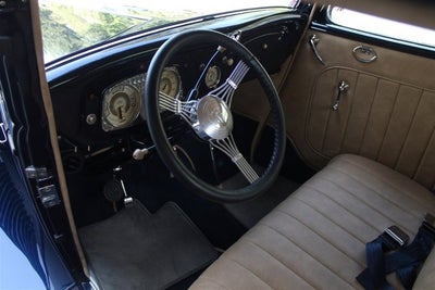 1933 Ford 3-Window Coupe Base