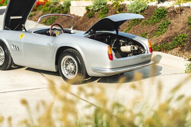 2020 Junior Car 250GT California Spyder Base