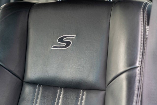 2019 Chrysler 300 300S