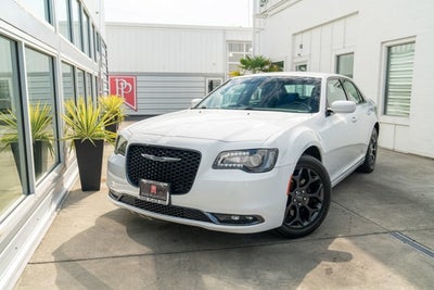 2019 Chrysler 300 300S