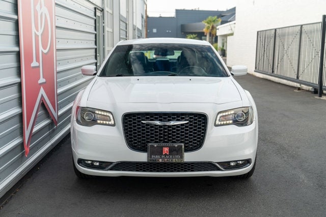 2019 Chrysler 300 300S