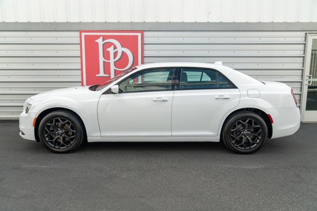 2019 Chrysler 300 300S