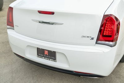 2019 Chrysler 300 300S