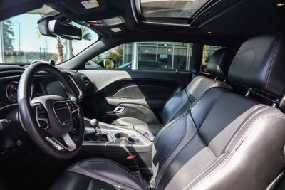 2016 Dodge Challenger R/T Plus