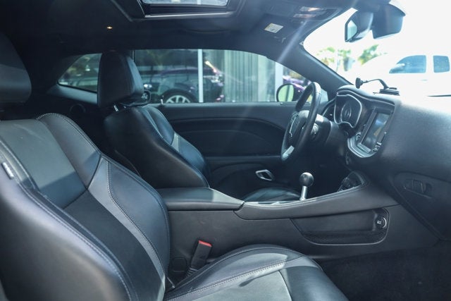 2016 Dodge Challenger R/T Plus