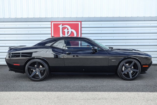 2016 Dodge Challenger R/T Plus