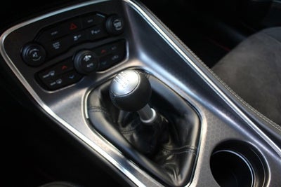 2015 Dodge Challenger R/T Scat Pack Shaker