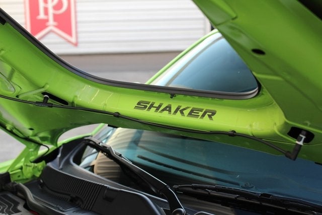 2015 Dodge Challenger R/T Scat Pack Shaker