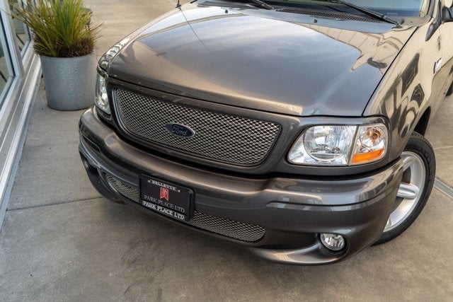 2004 Ford F-150 Heritage Lightning