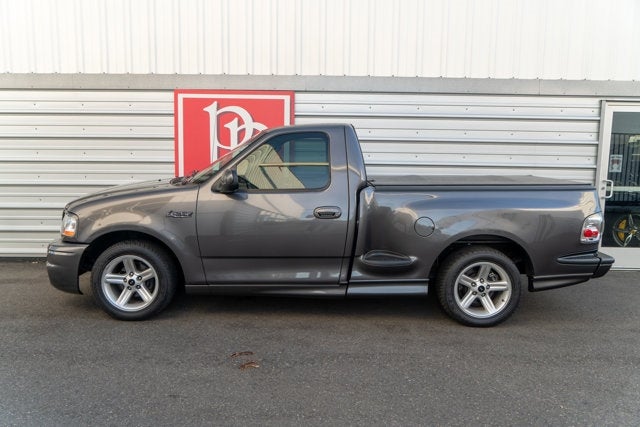 2004 Ford F-150 Heritage Lightning
