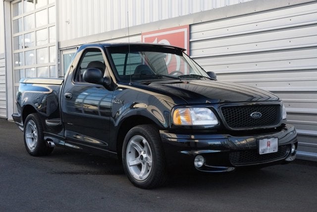 1999 Ford F-150 SVT Lightning