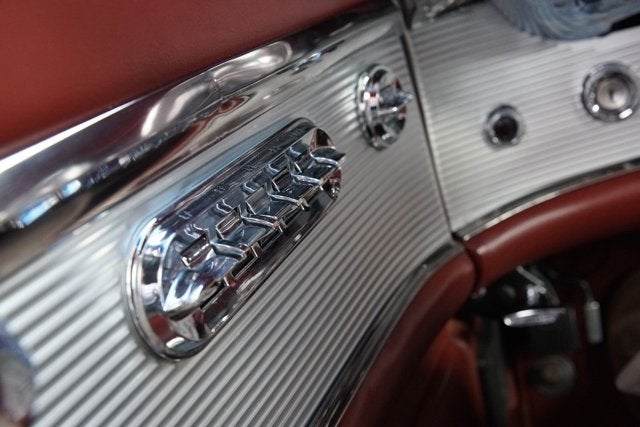 1962 Ford Thunderbird Convertible