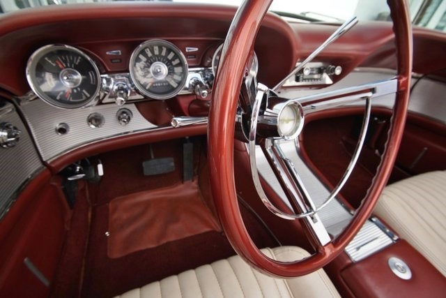 1962 Ford Thunderbird Convertible